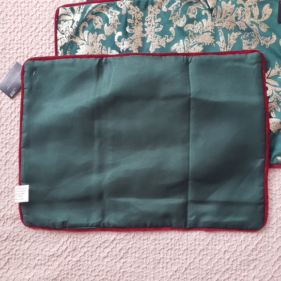 4 Robert Stanley Green Damask Placemats - Picture 7 of 9